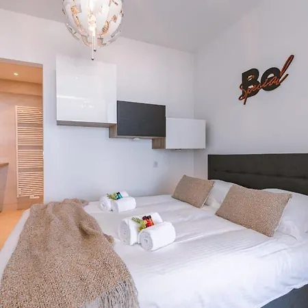 Huswell - Brand New With A View Apartamento *